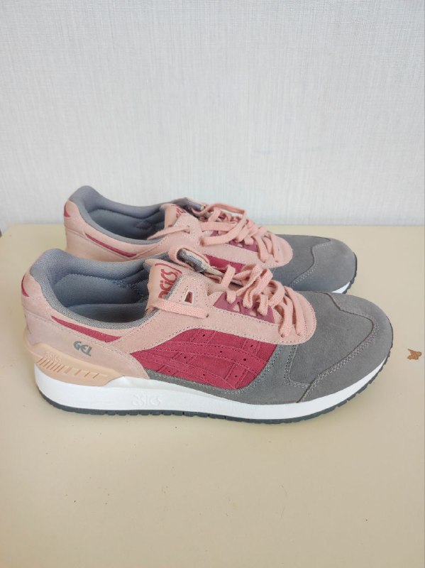 Кросовки Asics 43-44 размер, Кеды Star Wars 43-44 размер, Моноколесо Ninebot One 2