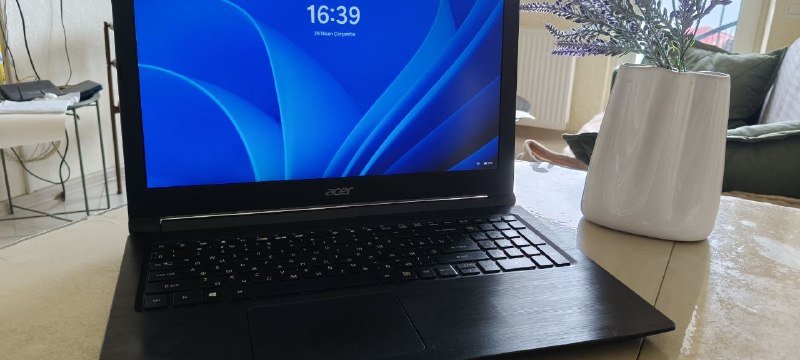 Acer Aspire 3 ноутбук