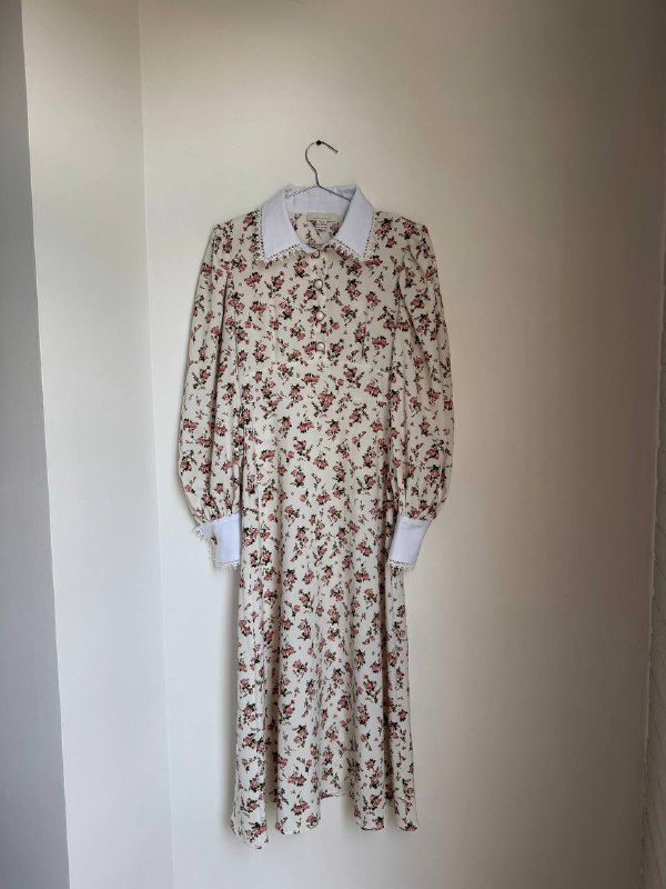 женские вещи Zara, Massimo Dutti, Bershka, Stradivarius, H&M, Polo, Prada 7