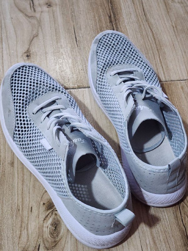 Серые кроссовки летние, треккинговые кроссовки 41-42 рр