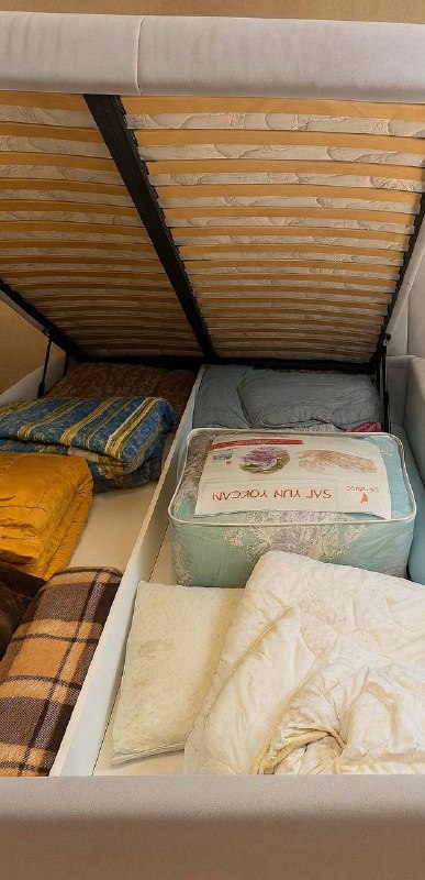 Кровать EmbaWood с матрасом 2