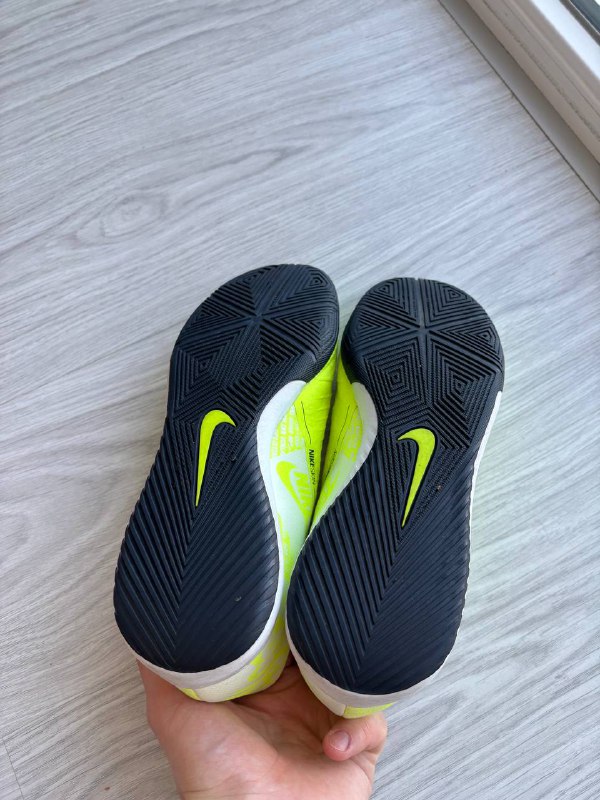 сороконожки Nike mercurial, футзалки Nike phantom 4