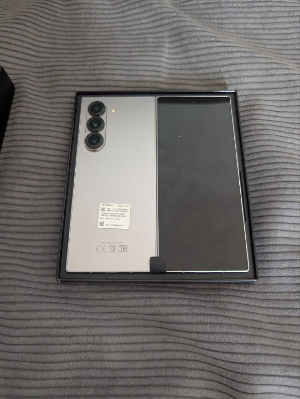 Samsung Galaxy Fold 6 2