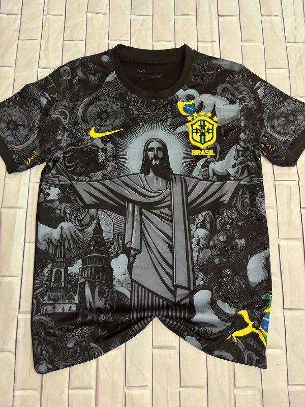 Brazil T-shirt size M