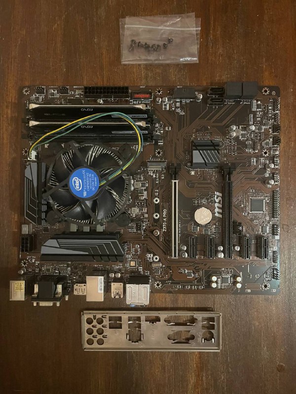 Материнская плата Z370-A PRO, Процессор i5 8400, ОЗУ 16GB OLOY