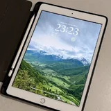 iPad 8-го покоління з Apple Pencil, iPhone 11 128 ГБ 3