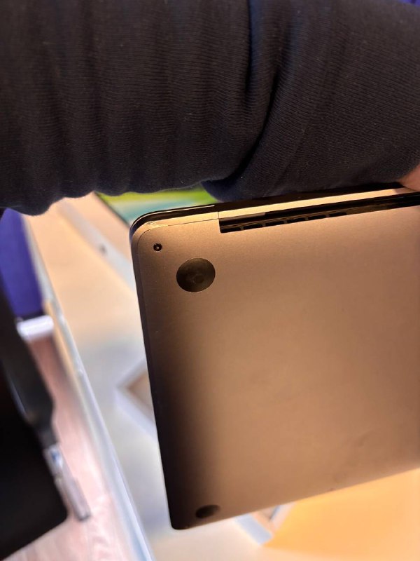 MacBook Pro M1 8/256GB in good condition 6
