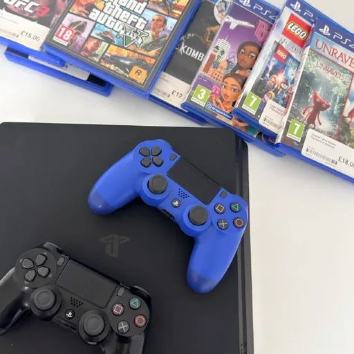 PlayStation 4 Slim, 7 игр