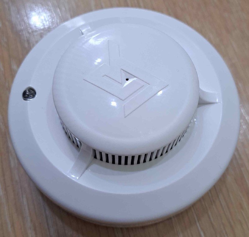 Велобагажник, сумка на багажник, обогреватель, мультиметр, пожарный извещатель, куртка, зонт, док станция 9