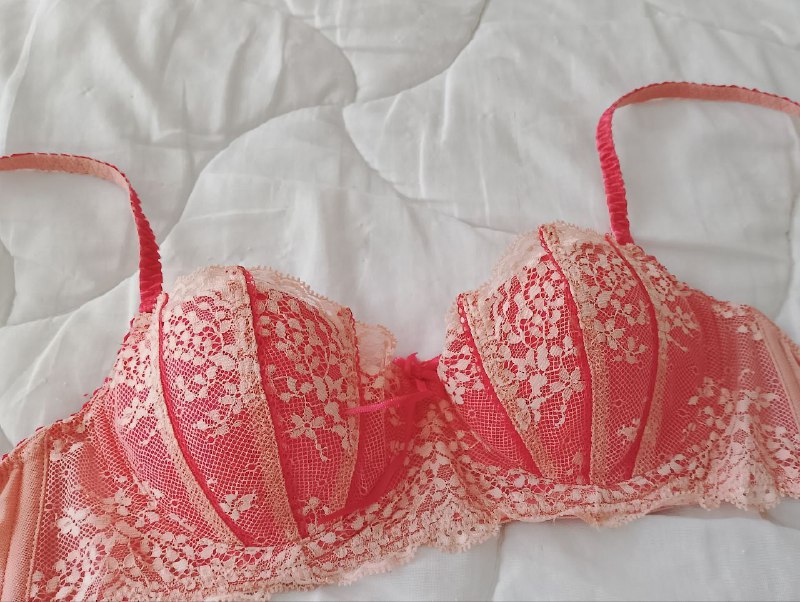 Красивый бюстгалтер новый чашки 75B 3