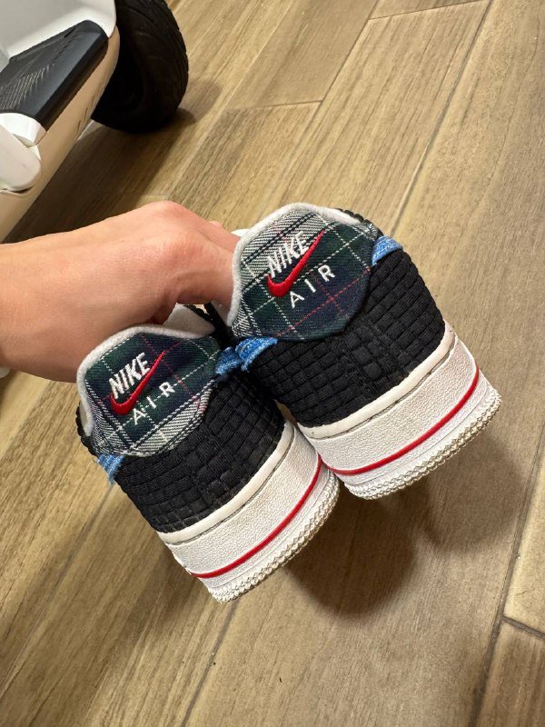 Лимитированные кроссовки Nike 37 размер 2