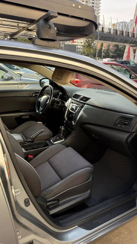 Suzuki Kizashi 2.4i CVT AWD, 207km пробег, новая резина 5