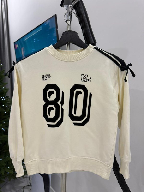 Пальто, кофта, джинсы, мокасины для детей 3