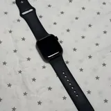Apple Watch Series 8, Marshall Major IV 4