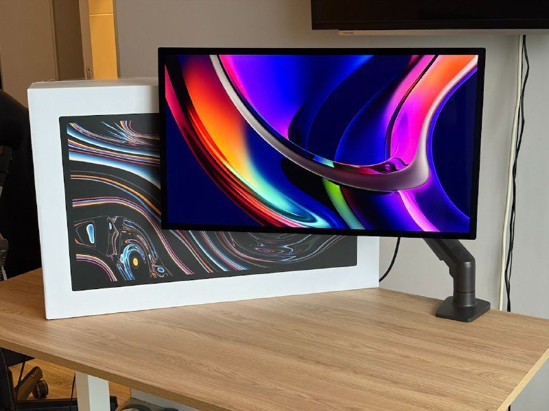 Apple Studio Display, VESA крепление