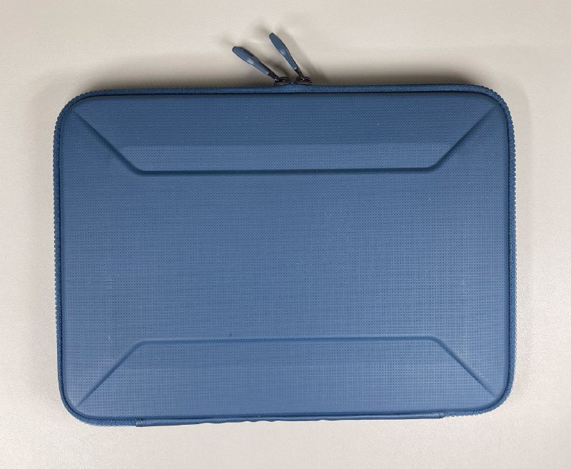 Противоударный чехол для ноутбука Thule Gauntlet Sleeve 14" 2