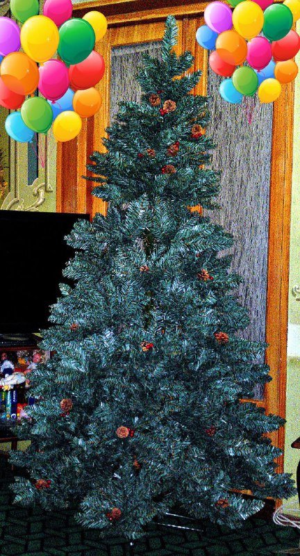 Искусственная елка для праздника