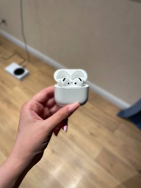 iPhone XR 64 GB 5