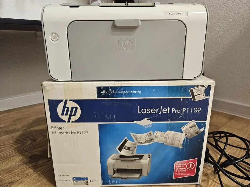 HP LaserJet Pro P1102 принтер