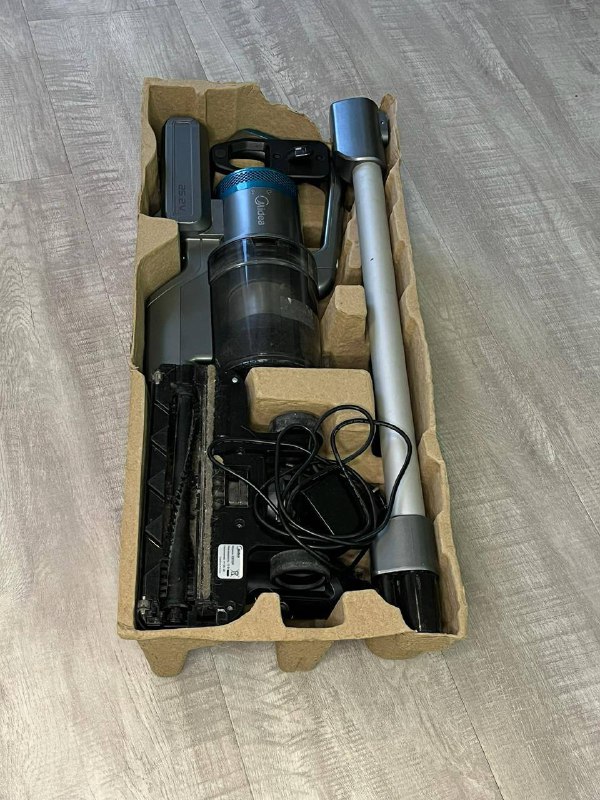 Пылесос MIDEA VSS 3180 беспроводной ручной 2-в-1 3