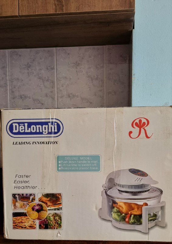 Halogen oven DeLonghi