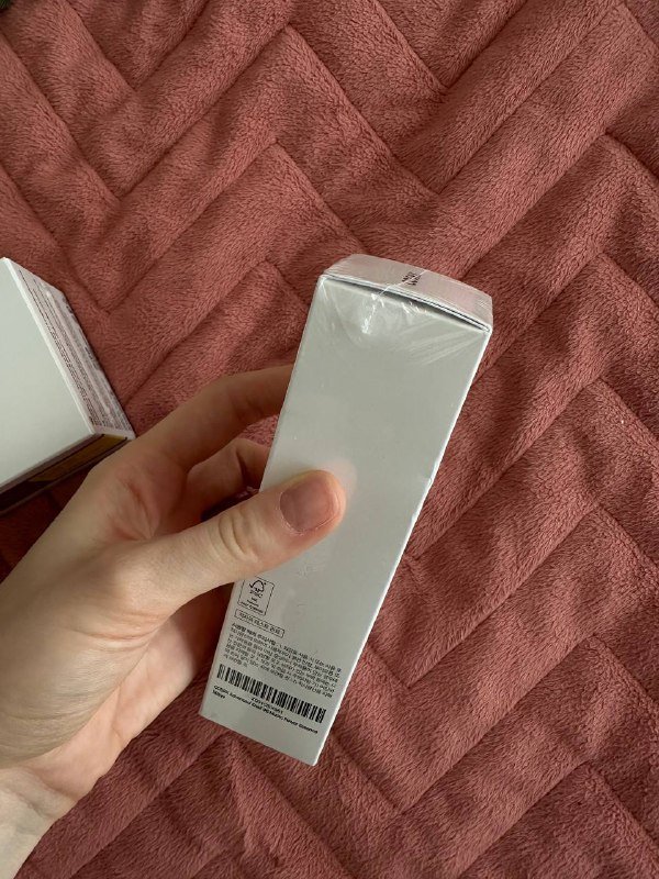 Пляжный зонт, крем для лица, эссенция, зажимы для укладки 4