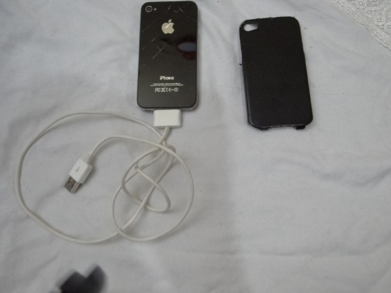 iPhone 4S, USB cable, and case 2