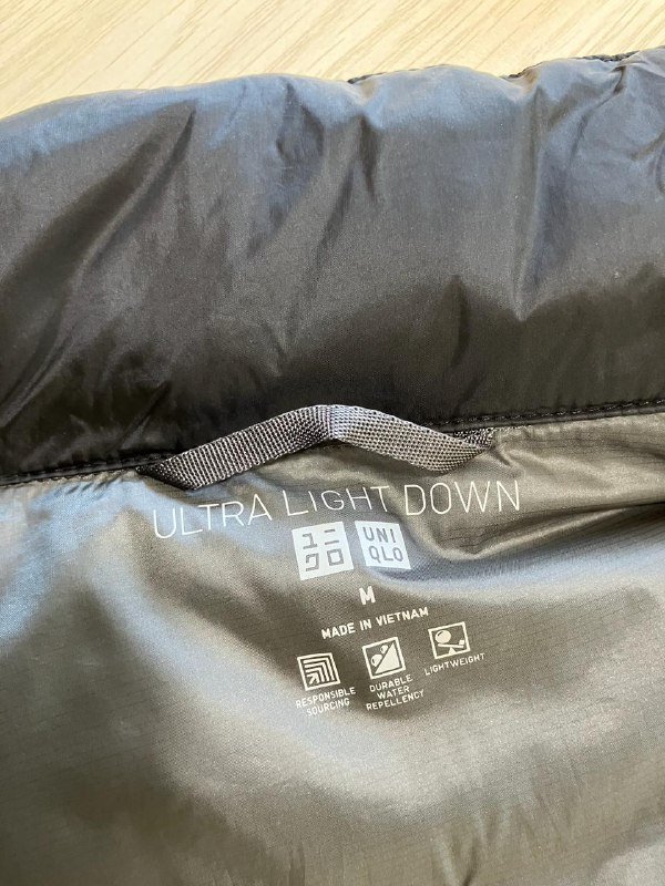 Пуховый жилет Uniqlo микропуховик 5