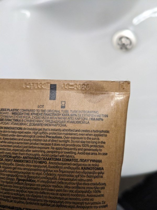 SPF крем 50+ Anthelios, новый, нераскрытый 2