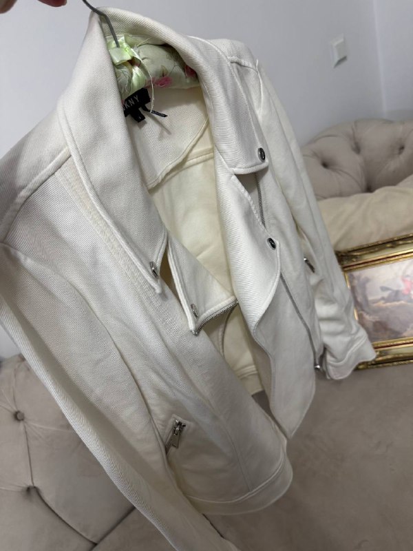 DKNY jacket 3