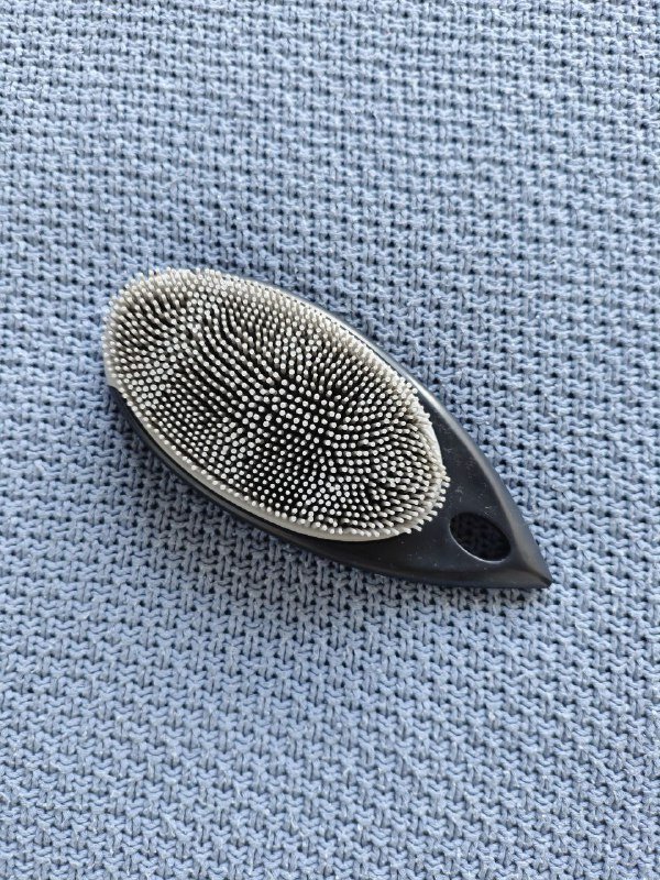 Рамка, бутылка для путешествий, тройник, щетка, плед, скотч, краска для бровей 4