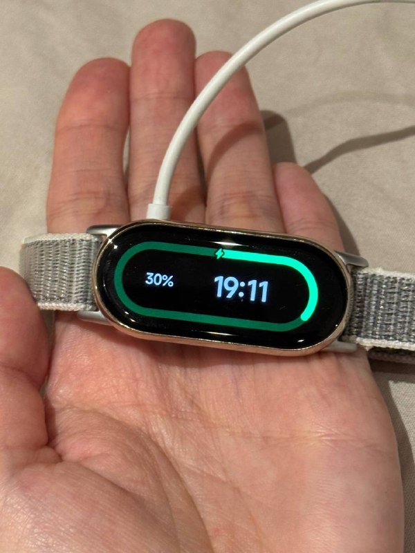 Часы-трекер Mi band 8 с ремешками 2