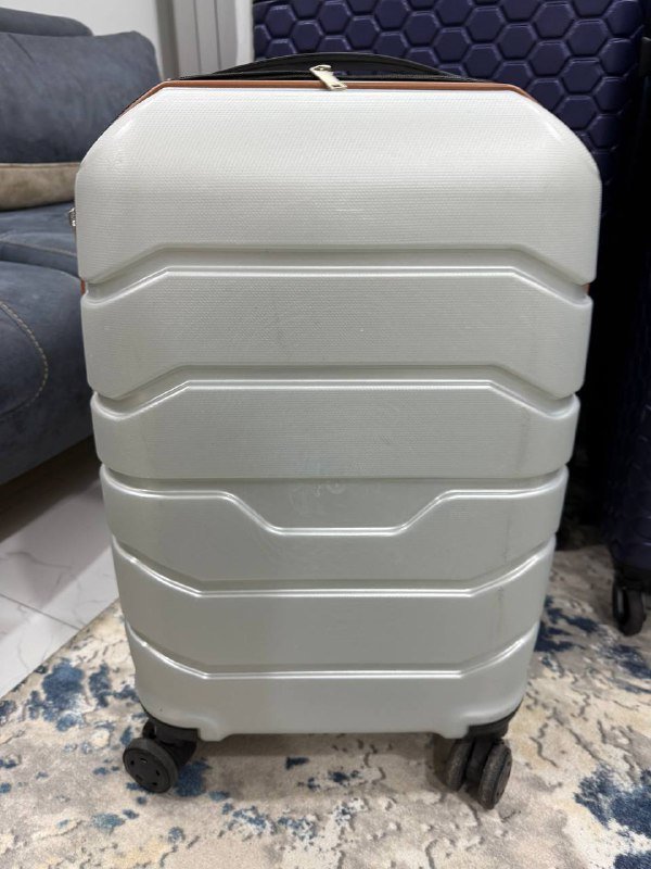 Чемодан ручная кладь