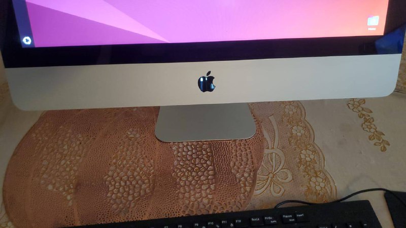 Apple iMac 2010 2