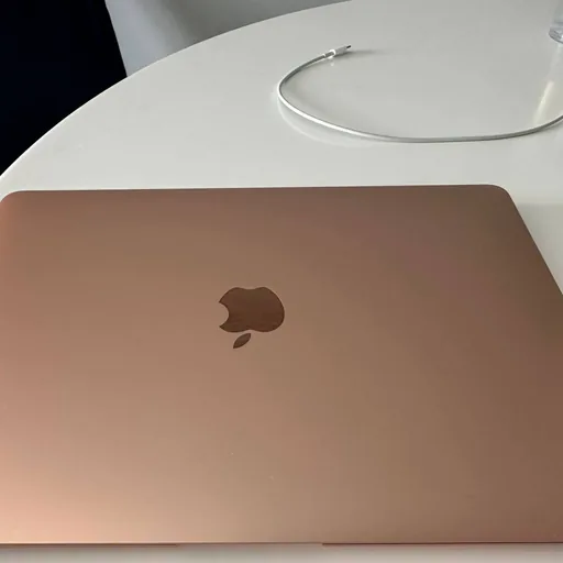MacBook Air M1