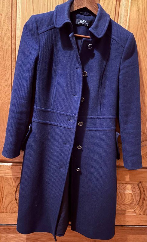 Пальто фирмы Dika, размер XS