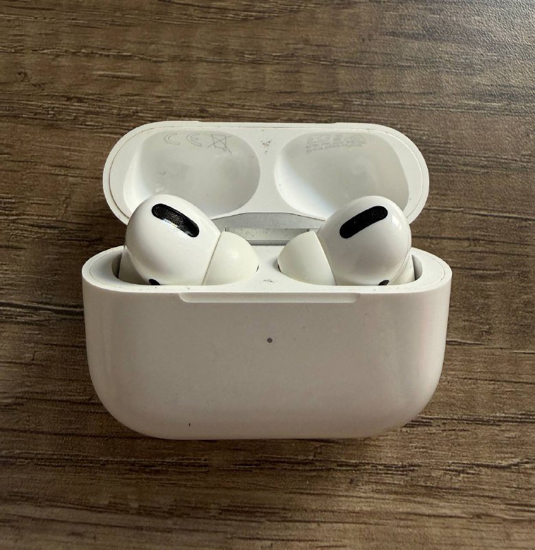 Наушники Airpods Pro gen 1 с кейсом