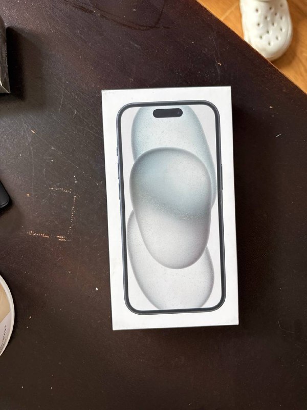 IPhone 15, черный
