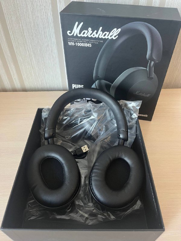 Наушники Marshall Bluetooth 7