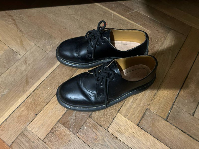 Мужские черные ботинки размер 38