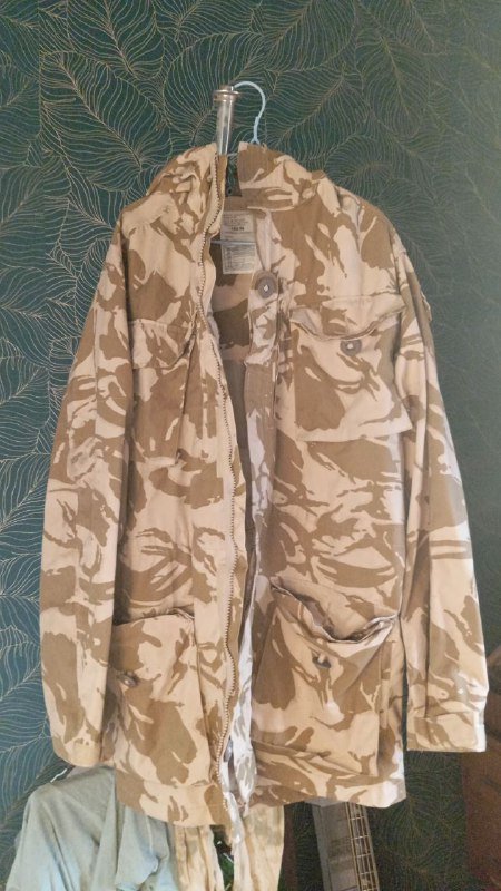 Котелок-сковорода армии США, треккинговые ботинки Jack Wolfskin, смок армии Великобритании 3