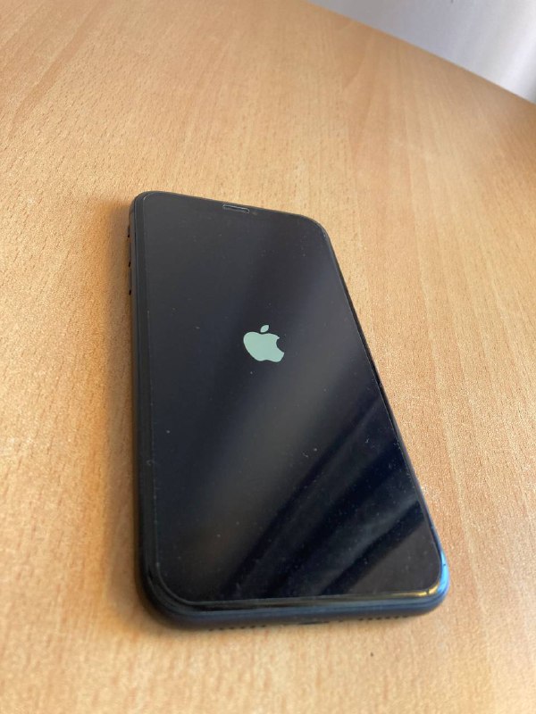 IPhone XR 64gb 4