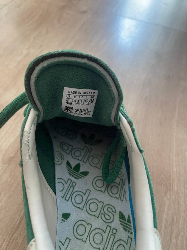 Кроссовки adidas мужские 41 размер зеленые 2
