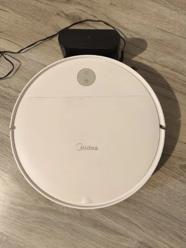 Робот-пылесос Midea VCR04W 1