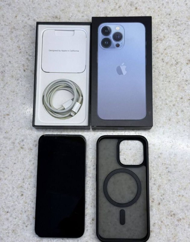 iPhone 13 Pro в голубом цвете 3