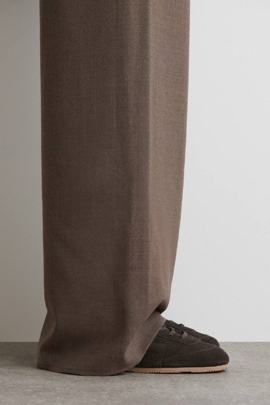 Новые кроссовки COS размер 40 EUR 4