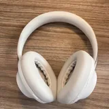 Bose Noise Cancelling 700 headphones soapstone color 2