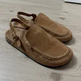 Кроссовки Puma, замшевые мюли 2