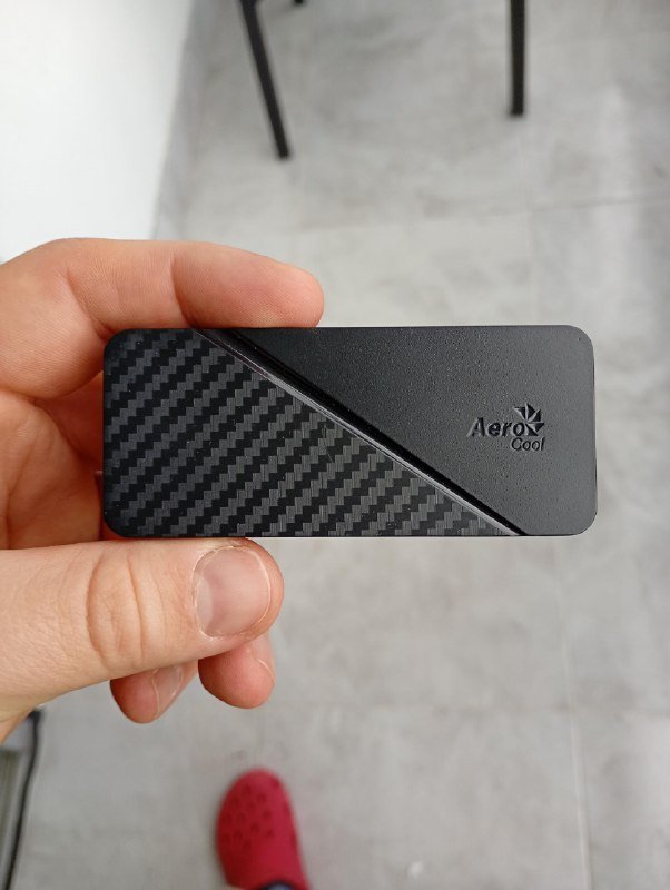 Full Tower корпус для компьютера Thermaltake Core V71 с вентиляторами и контроллером 5