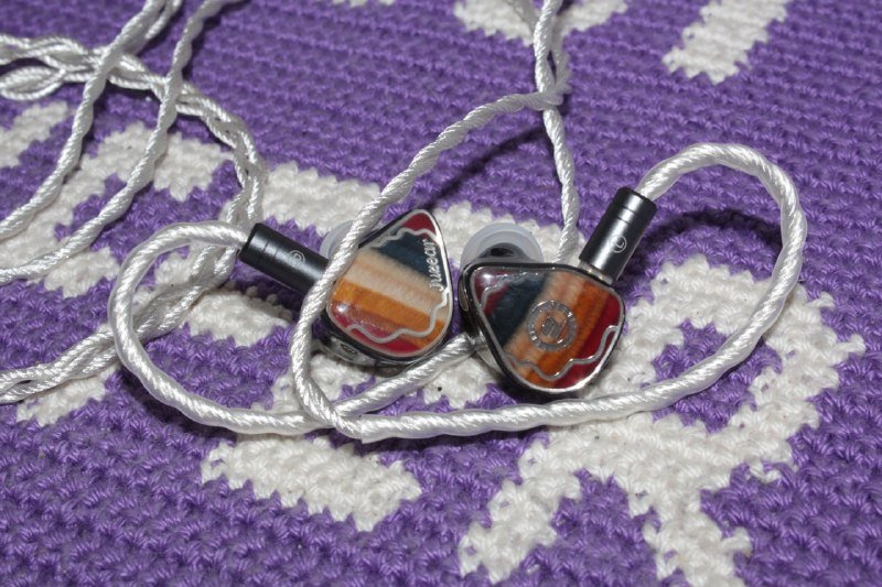 Наушники IEM Juzear Dragonfly 81T 4